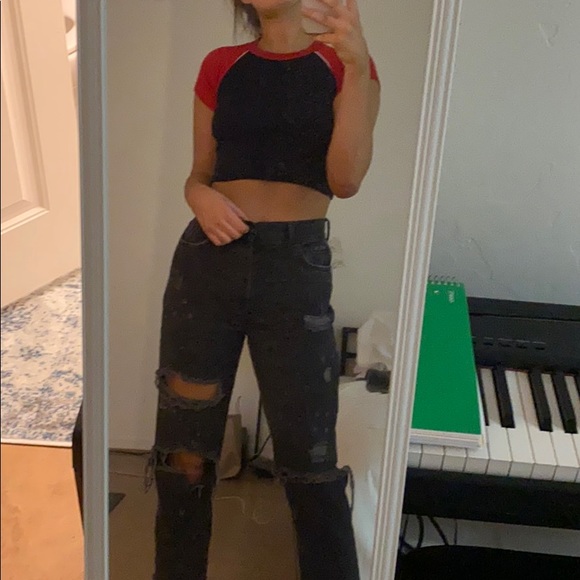 Crop top - Picture 2 of 4